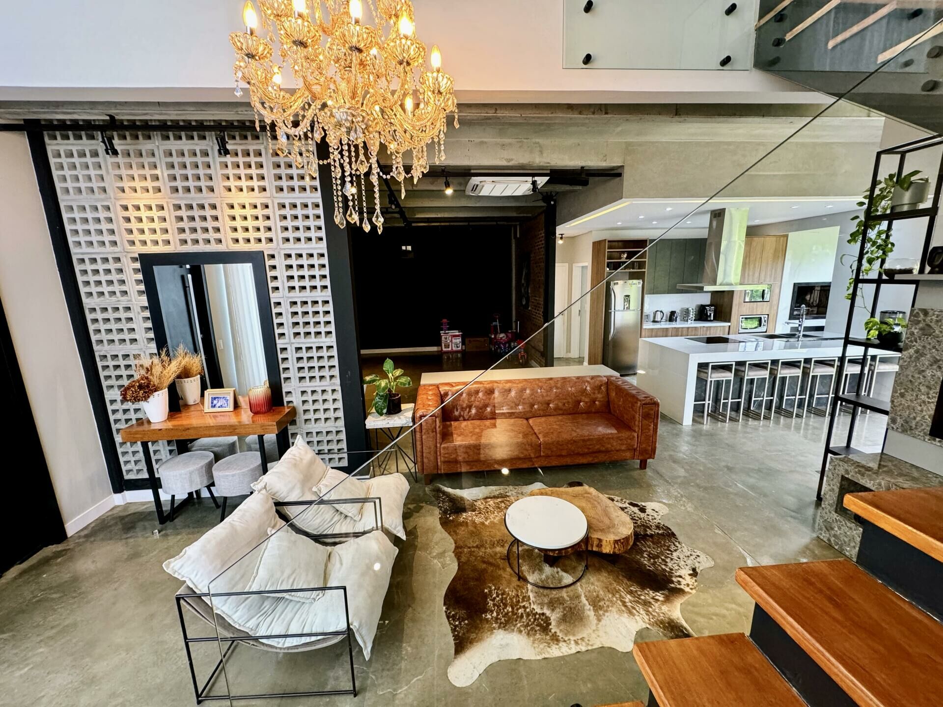 Imagem do Casa linda moderna mobiliada e decorada com 04 dormitórios sendo 02 suítes em Três Rios do Norte